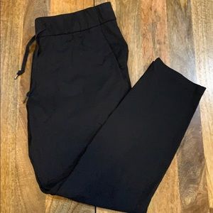 Lululemon On The Fly Pant 28”